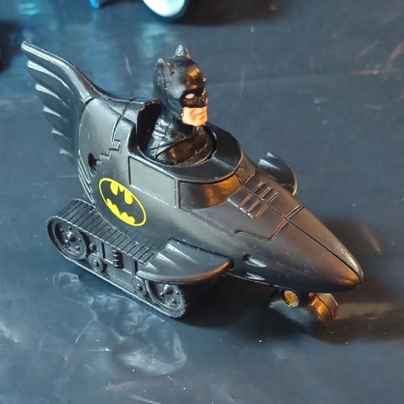 Batman Batmobile Batcycle & Villan Vehicle Collection Vintage & Modern - Picture 9 of 16